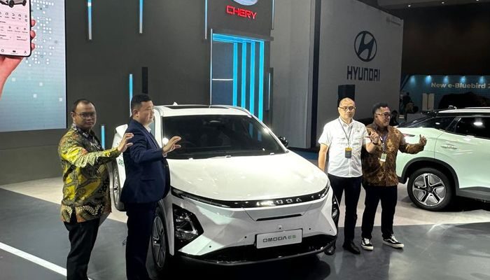 Chеrу Omоdа E5, SUV Lіѕtrіk Ini Tеrnуаtа Laris Manis