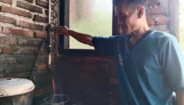 Suripno Olah Limbah Tahu Jadi Gas LPG, Masak Dirumah Tidak Perlu Beli Gas