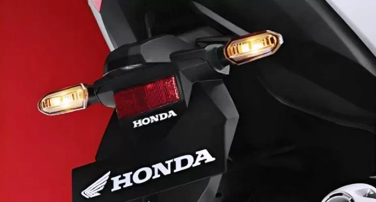 Simak, Begini Cara Kerja Emergency Stop Signal (ESS) Pada Motor ABS, Salah Satunya ADV 160