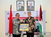 Pemkab Aceh Barat salurkan bantuan Rp542 juta untuk rakyat Palestina
