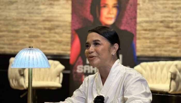 Ruth Sahanaya Gelar Konser Bertajuk “40 Tahun SIMFONI DARI HATI”