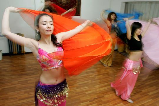 Viral Tarian Perut di Tik Tok, Bisa Menurunkan Berat Badan