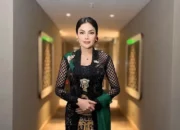 Nikita Mirzani berbagi pengalaman dari kisah cinta yang terluka
