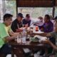 Wakil Bupati Adlin Tambunan Nikmati Sarapan Tradisional di Warung Nek Kaltum