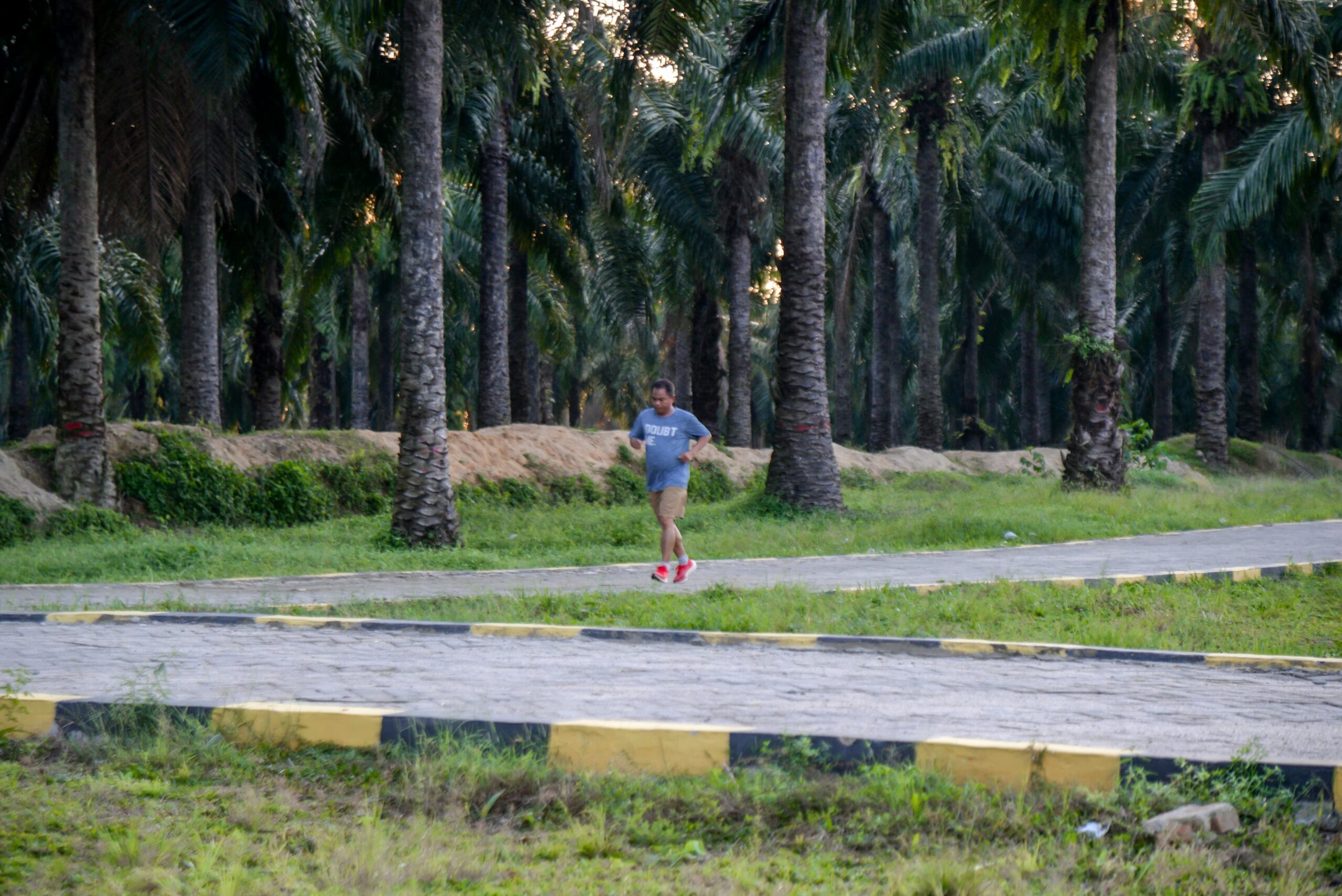 Jaga Kebugaran, Bupati Sergai Ajak Warga Rutin Olahraga di Alun-Alun
