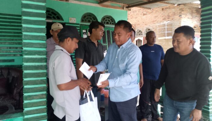 Bupati Sergai Beri Bantuan Korban Puting Beliung di Desa Jati Mulyo