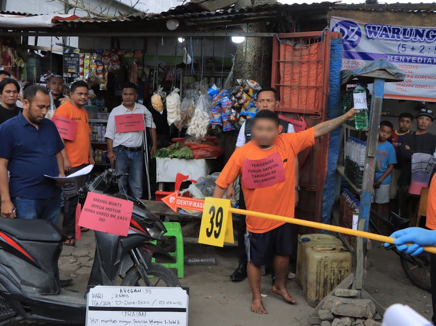 Tragedi Kabanjahe, Tiga Terduga Tersangka Pembunuh Wartawan Peragakan 57 Adegan Rekonstruksi
