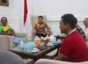 Wabup Sergai Berikan Penghargaan Atlet Sepak Takraw Berprestasi