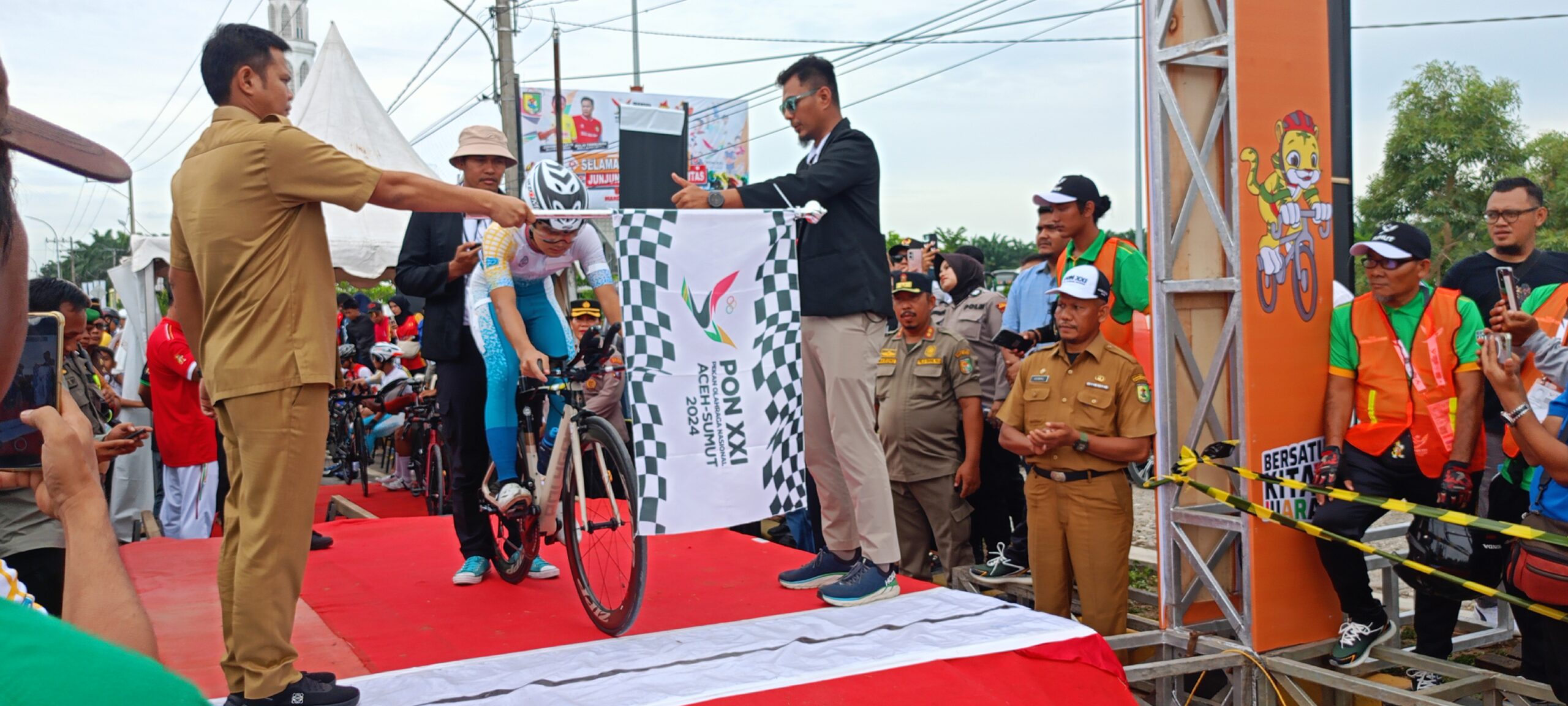Lepas Balap Sepeda PON XXI, Wabub Sergai Dorong Atlet Sumut Raih Prestasi Gemilang