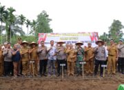 Kapolres Tebing Tinggi Tanam Jagung Perdana Dukung Ketahanan Pangan