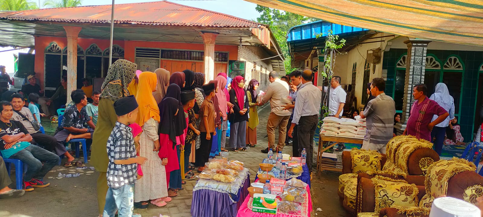 Polsek Bandar Khalifah Pengamanan Kegiatan Tepung Tawar Benih Padi