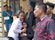Rekonstruksi Penembakan Anak di Sergai: Ibu Korban Histeris, Keluarga Tuntut Keadilan