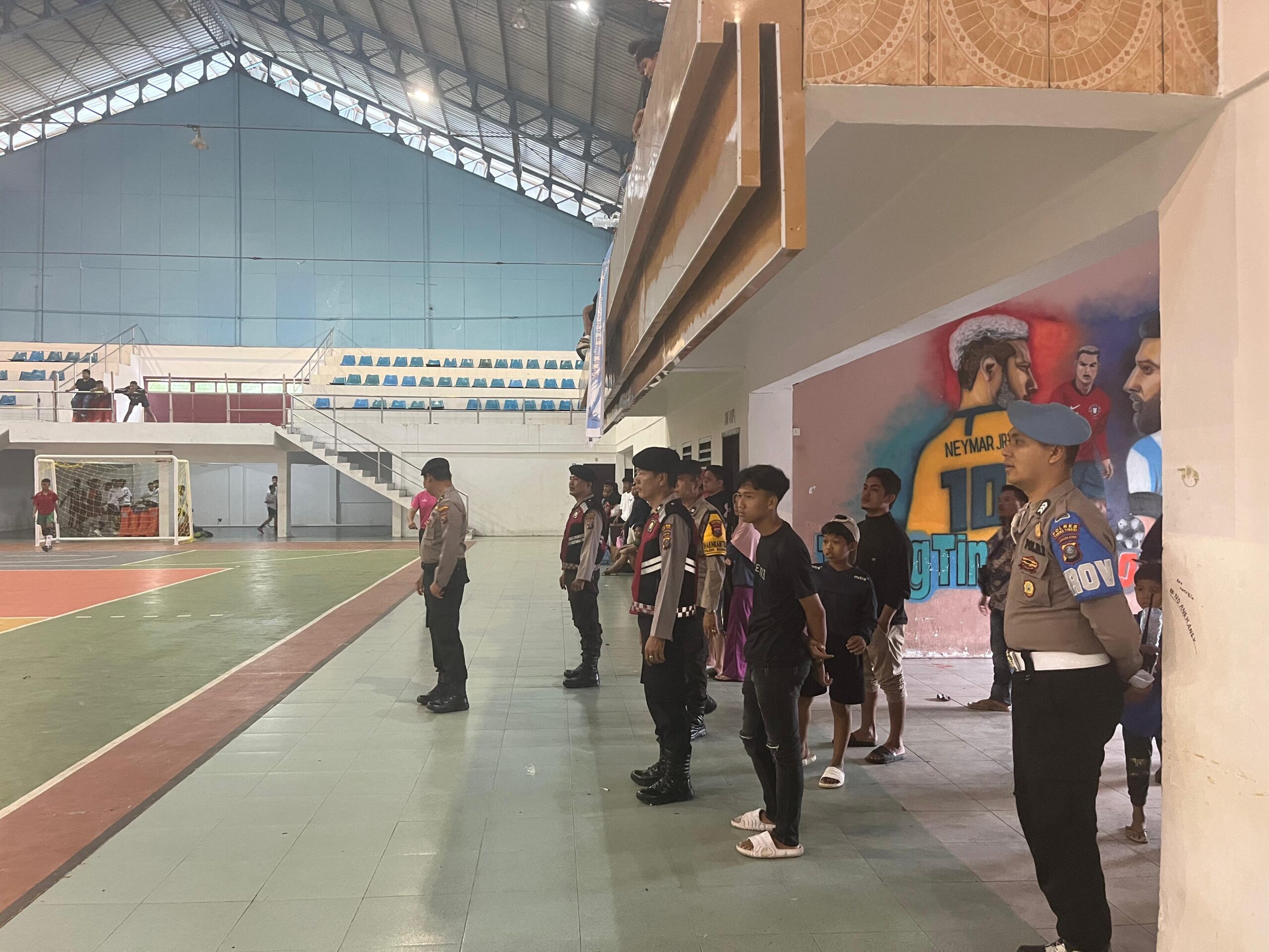 Polres Tebing Tinggi Kawal Turnamen Futsal Usia Muda di GOR Asber