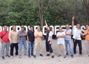 Insan Pers dan RSI Ngopi Hits di Tengah Keasrian Hutan Mangrove Coffee Shop