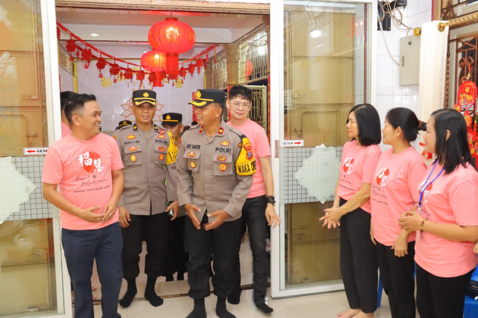 Malam Imlek, Wakapolres Tebing Tinggi Pimpin Pengamanan Ibadah di Vihara dan Klenteng