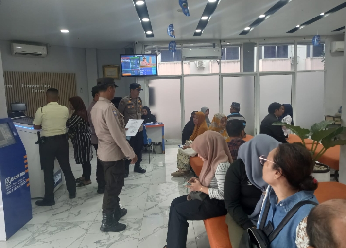 Polres Tebing Tinggi Lakukan Pengawasan dan Sambangi Petugas Keamanan Bank BRI