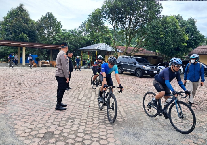Jajaran Polres Tebing Tinggi Sambut Kunjungan Wakapolda Sumut