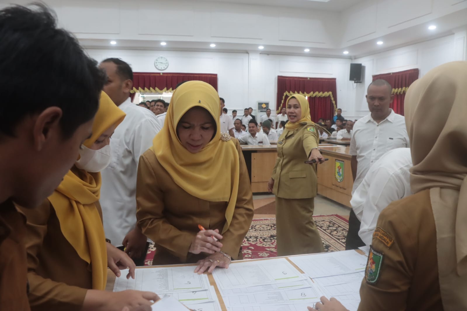 Pemkab Sergai Gelar Apel dan Tes Urine untuk Tenaga Honorer