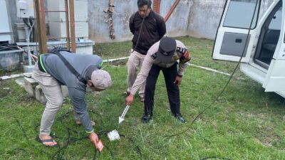 Selidiki Penemuan Mayat, Polres Tebing Tinggi Menduga Korban Jatuh Saat Coba Mencuri Kabel Tower Selidiki Penemuan Mayat, Polres Tebing Tinggi Menduga Korban Jatuh Saat Coba Mencuri Kabel Tower
