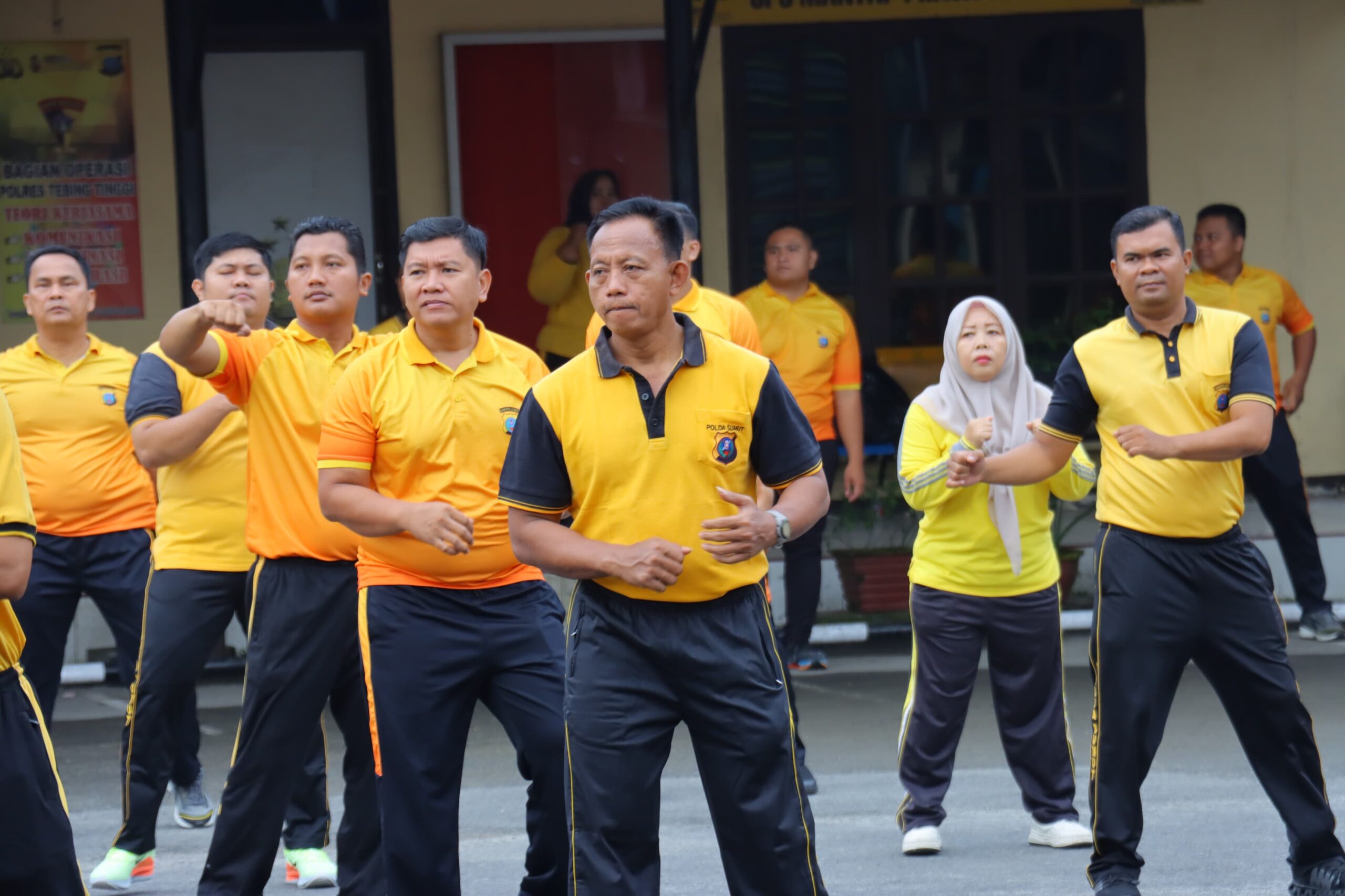 Jaga Kesehatan dan Kebugaran, Polres Tebing Tinggi Laksanakan Olahraga Bersama