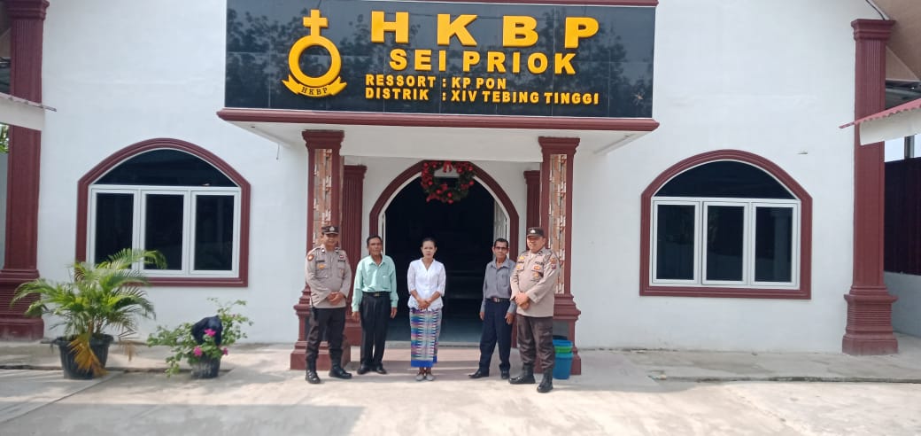 Polsek Tebing Tinggi Lakukan Patroli Pengamanan Tempat Ibadah