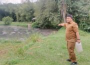 Sungai Titi Payung dan Rampah Diduga Tercemar Limbah, Warga Resah DLH Lakukan Investigasi