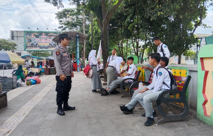 Polsek Padang Hilir Cegah Tindak Kriminal Melalui Patroli Dialogis