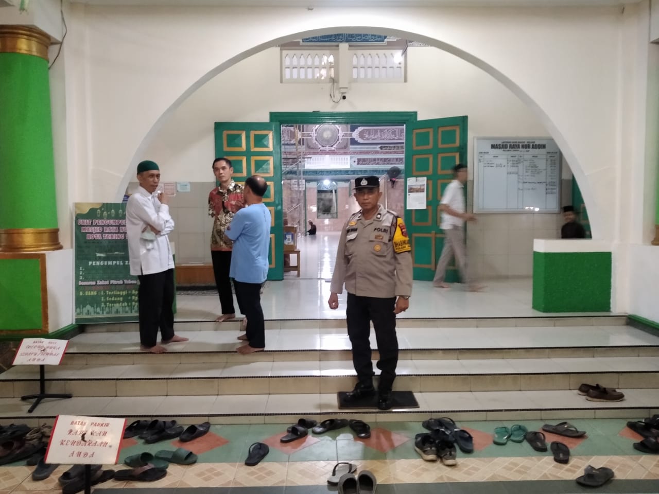 Jaga Keamanan Ramadhan, Polres Tebing Tinggi Gelar Patroli Sholat Tarawih