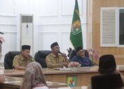 Bupati Sergai Lepas 5 Tim Safari Ramadan dan Pimpin Tim I Kunjungi Desa Gudang Garam