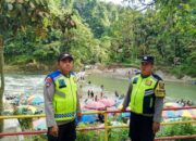 Petugas Pos Pam Bartong Polres Tebing Tinggi Pastikan Keamanan Wisatawan dalam Ops Ketupat Toba 2025
