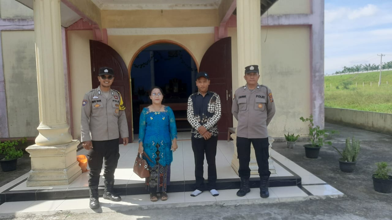 Polsek Tebing Tinggi Patroli Pengamanan Gereja, Ibadah Minggu Berlangsung Aman