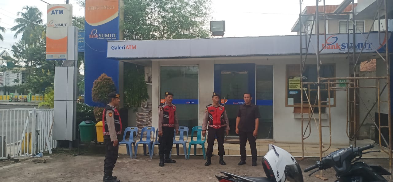 Patroli Objek Vital, Sat Samapta Polres Tebing Tinggi Dialog dengan Masyarakat