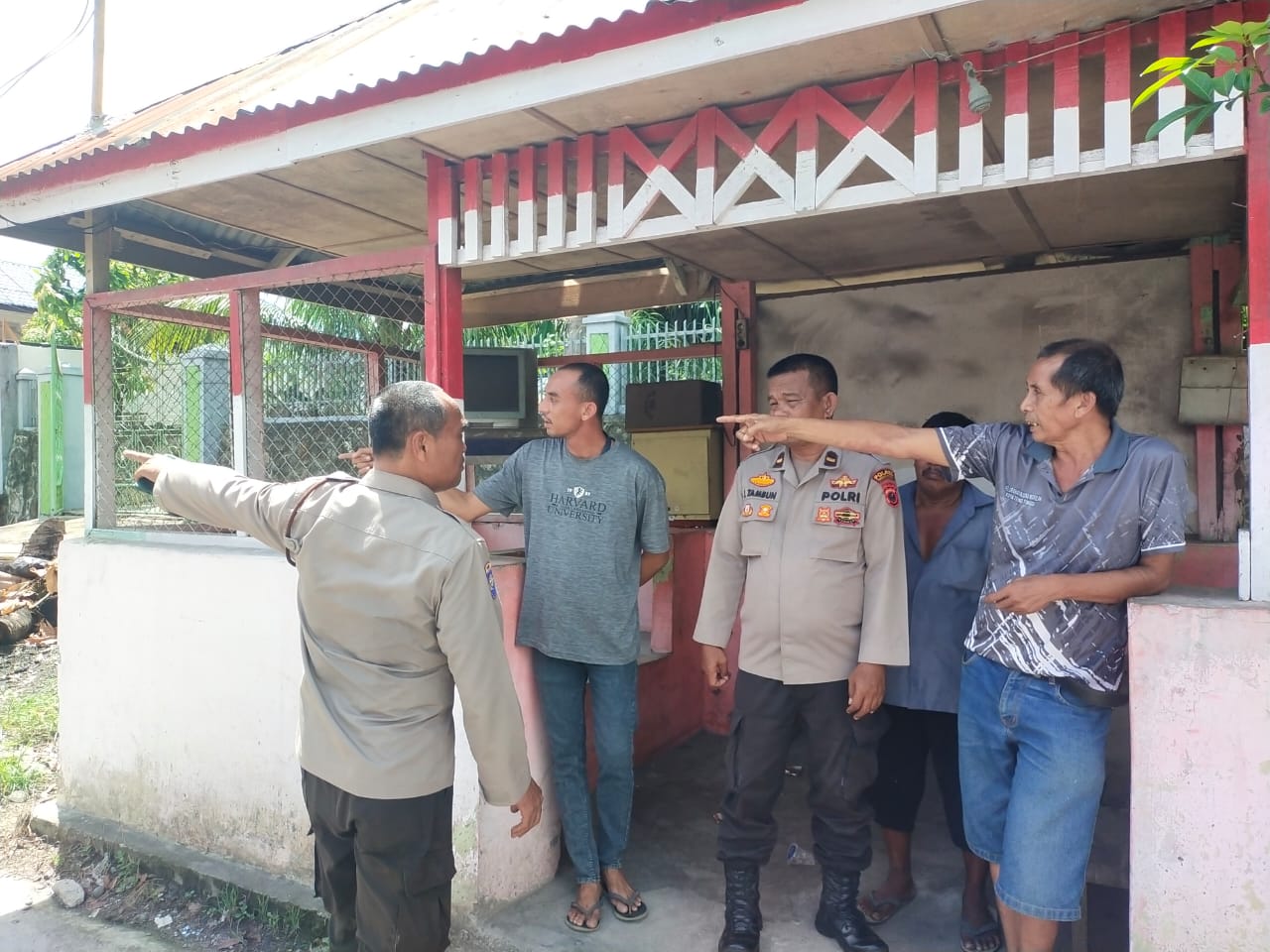Perkuat Keamanan, Polres Tebing Tinggi Lakukan Pembinaan ke Pos Satkamling Merah Putih
