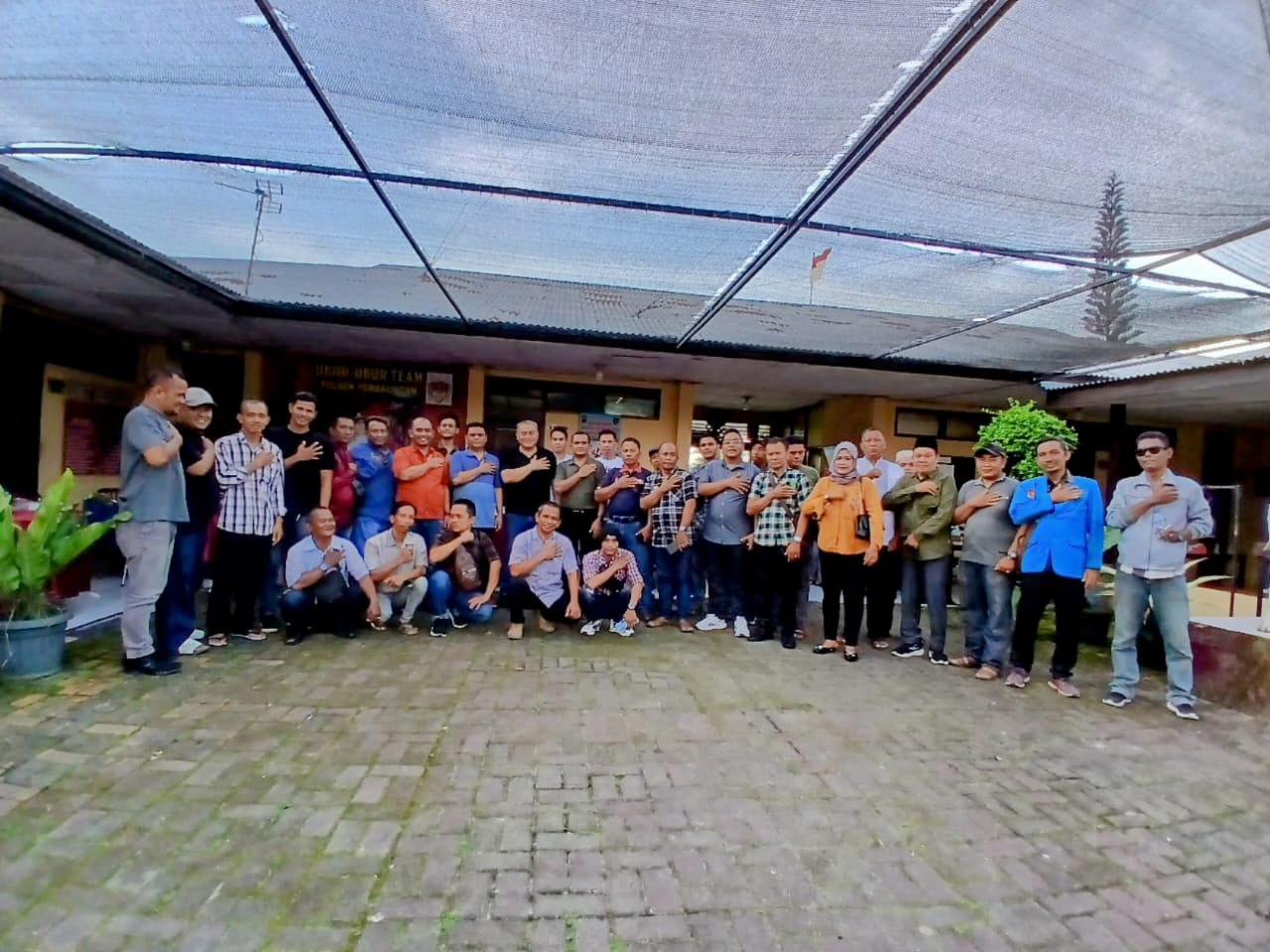 Halalbihalal Polsek Perbaungan dan Media Perkuat Sinergitas Jaga Kamtibmas