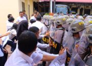 Latihan Dalmas, Kapolres Tebing Tinggi Tekankan Profesionalisme dan Kesiapsiagaan Personel