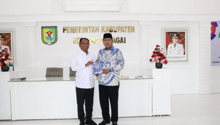 Sergai-UINSU Teken MoU: Bupati Darma Ajak Masyarakat dan ASN Kuliah Tinggi