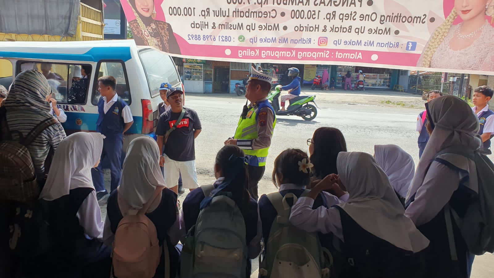 Pelajar dan Masyarakat Mendapat Edukasi Satlantas Polres Tebing Tinggi Agar Tertib Berlalulintas