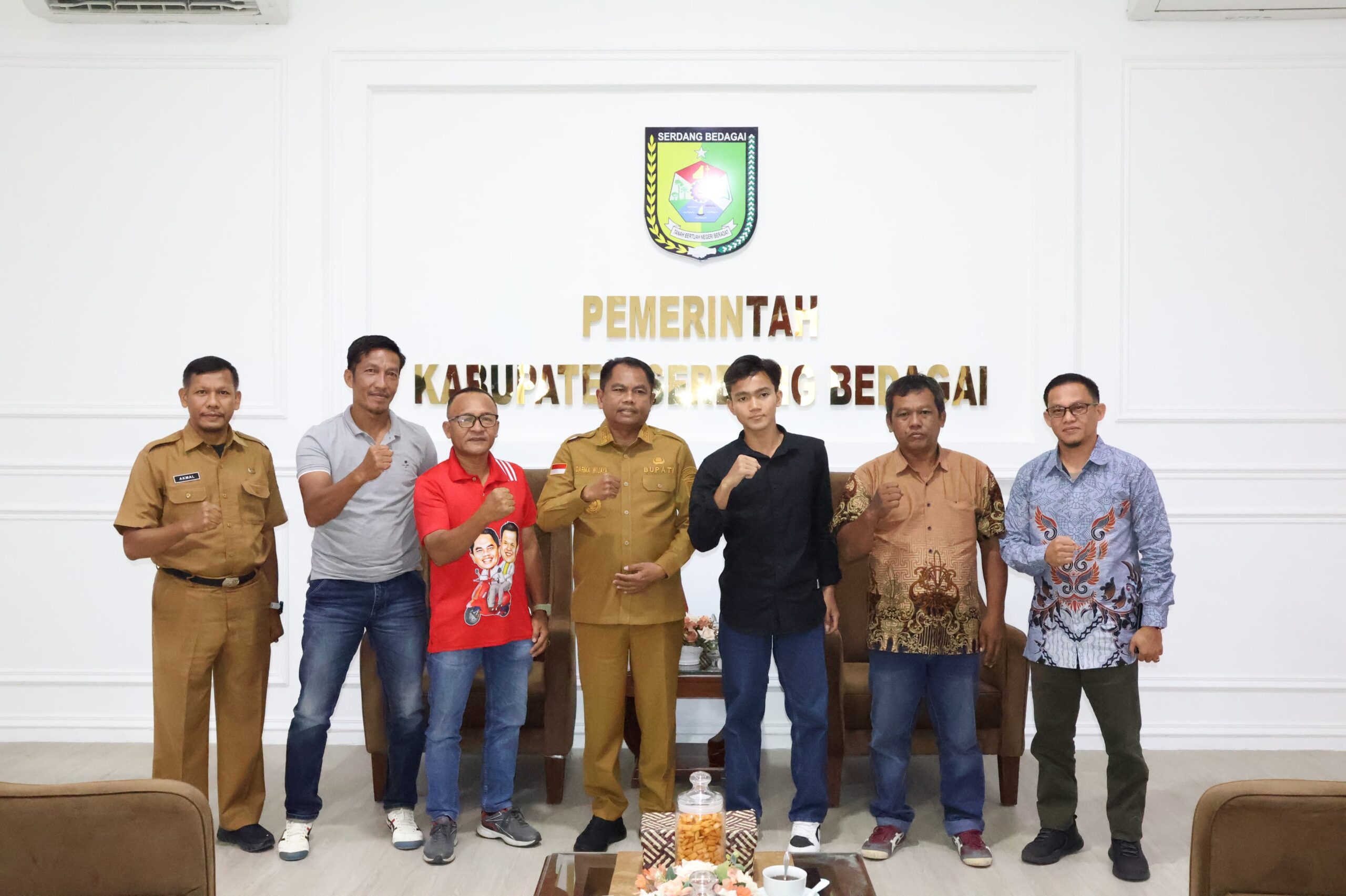 Bupati Sergai Dukung Rivaldo di Club Dewa United U-16
