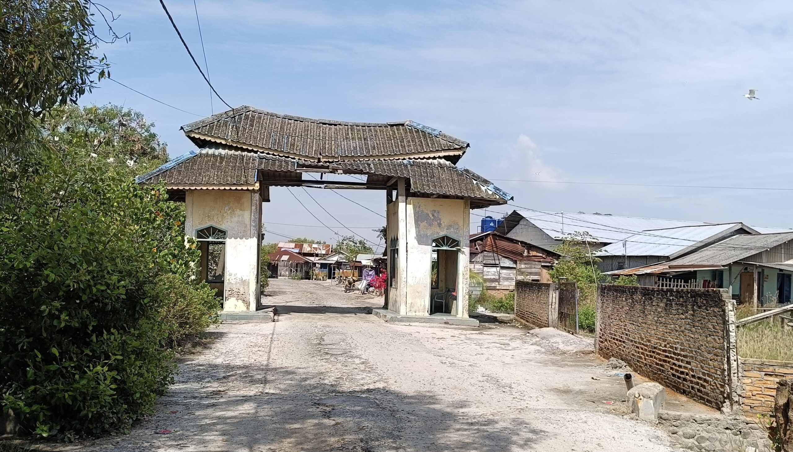 Gapura Pantai Sialang Buah Menunggu Tindak Lanjut Pemerintah, Kades Tegaskan Bukan Wewenang Desa
