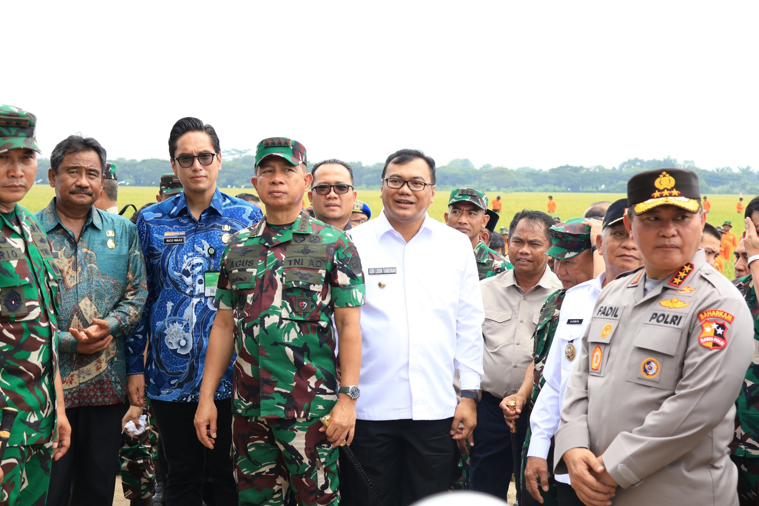 Bupati Serdang Bedagai Apresiasi Kolaborasi TNI-Masyarakat dalam Panen Raya 106 Ha di Sumut