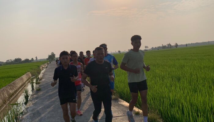 Lari di Hamparan Sawah yang Hijau, Menuju Sunset yang Indah di  Festival Fun Run Sergai 8K