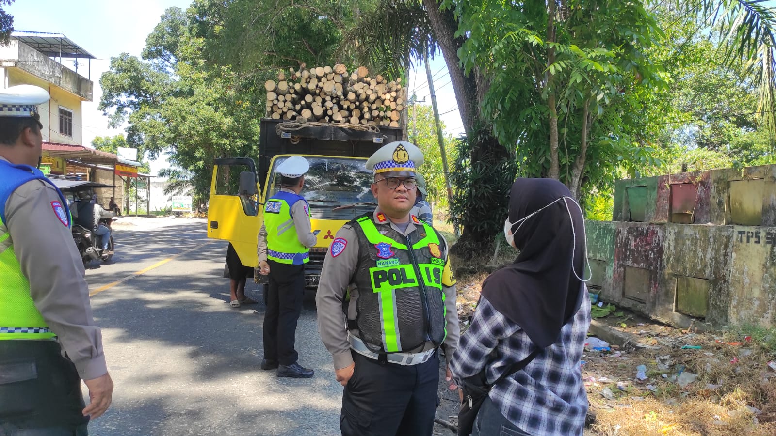 Dengan Cara Humanis Polres Tebing Tinggi Tindak Pelanggar Lalin Dalam Ops Patuh Toba 2025