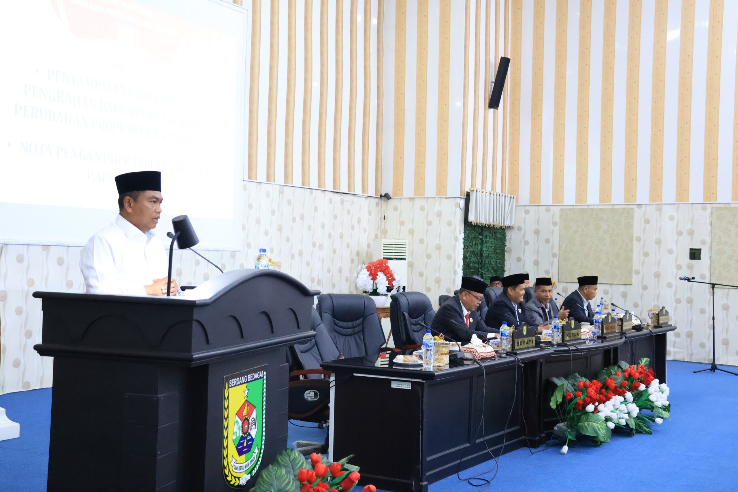 Rapat Paripurna DPRD Sergai: Bupati Sergai Paparkan Rancangan Perubahan APBD 2025