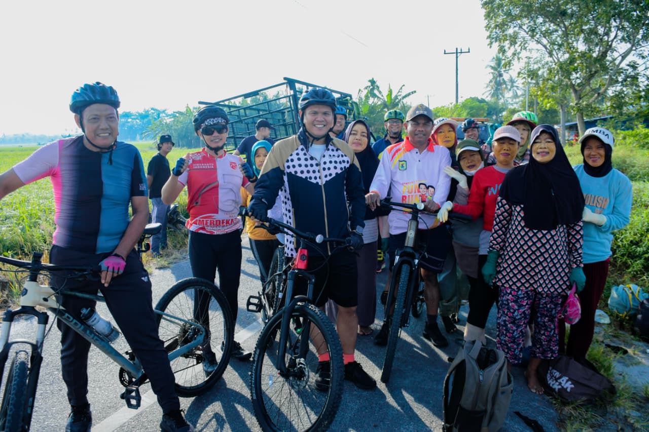 Semangat HUT ke-80 RI di Sergai, Bupati-Wabup Gowes Bareng Warga