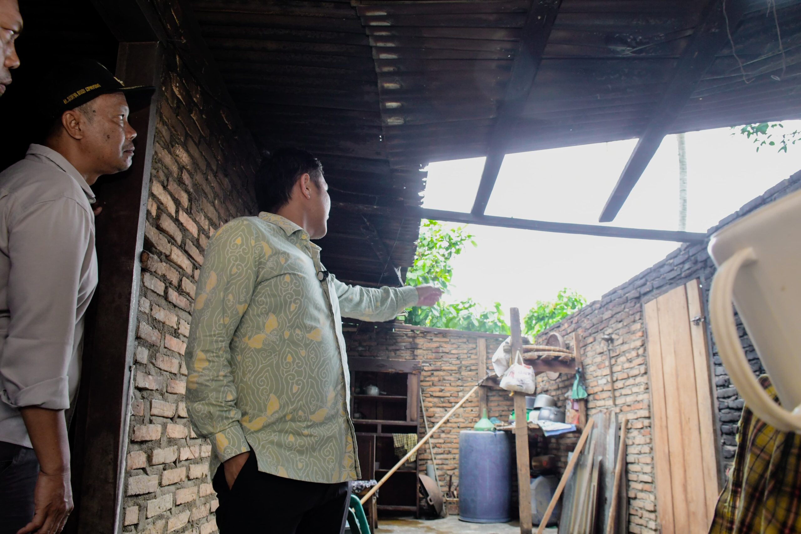153 Rumah Rusak Diterjang Puting Beliung, Pemkab Sergai Salurkan Bantuan Darurat