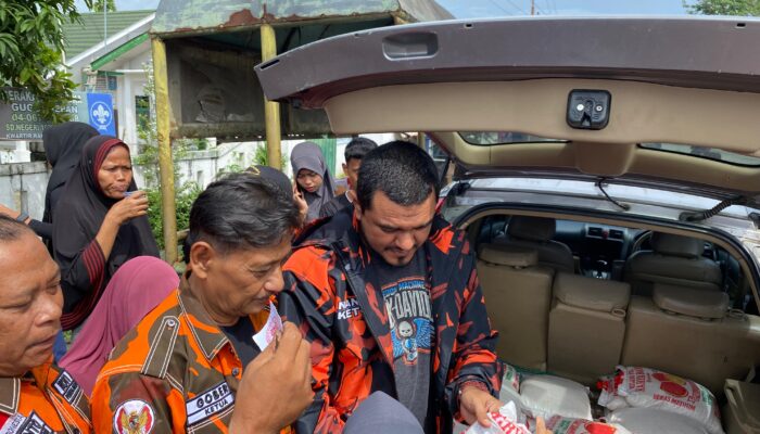 Pemuda Pancasila Sei Rampah Salurkan 100 Karung Beras untuk Warga Firdaus