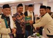 Bupati Sergai Tutup Mukerda MUI Sergai Terima Hasil Rekomendasi