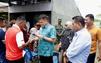 Wabup Sergai Serahkan Bantuan Kemensos untuk Korban Puting Beliung