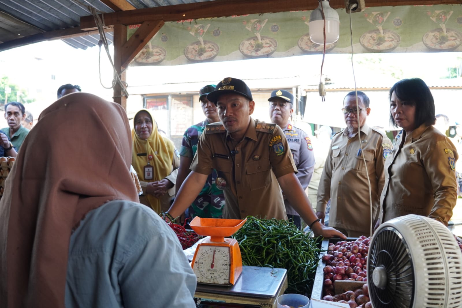 Tinjau Pasar Inpres, Wali Kota Tebing Tinggi Tegaskan Tidak Ada Relokasi Pedagang Saat Revitalisasi Pasar