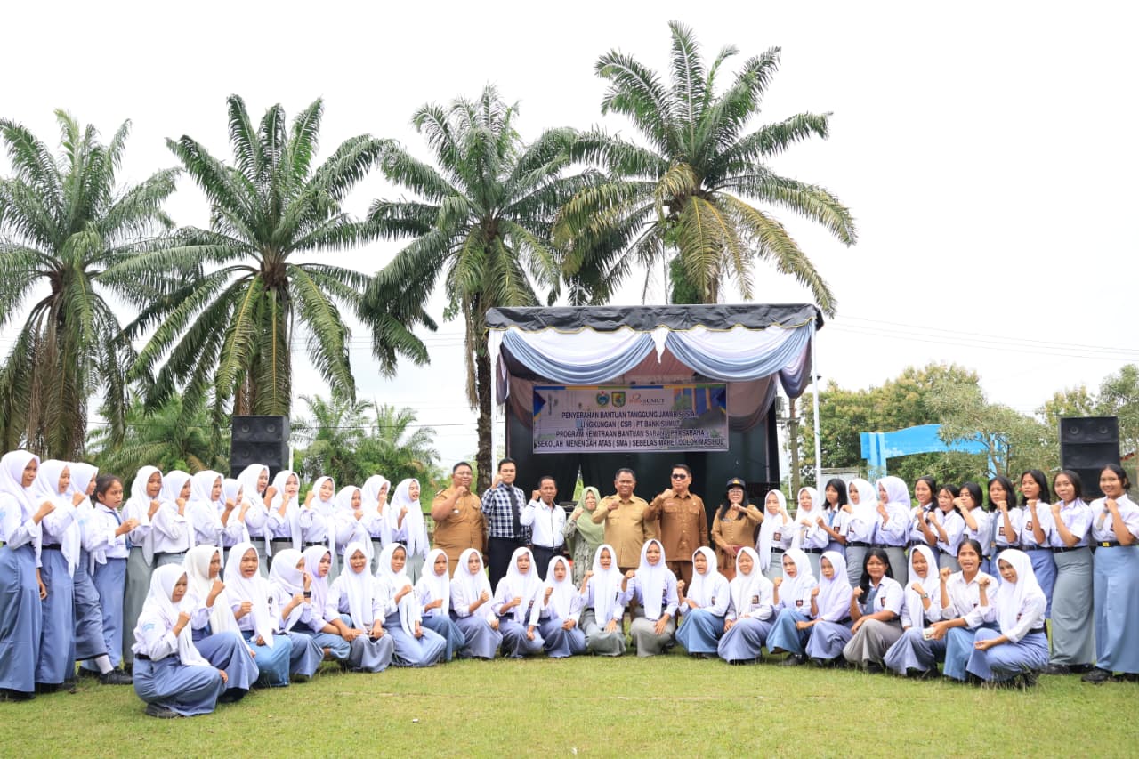 Bank Sumut Berikan Bantuan CSR Untuk SMA Sebelas Maret Dolok Masihul, "Bupati Sergai Beri Apresiasi"
